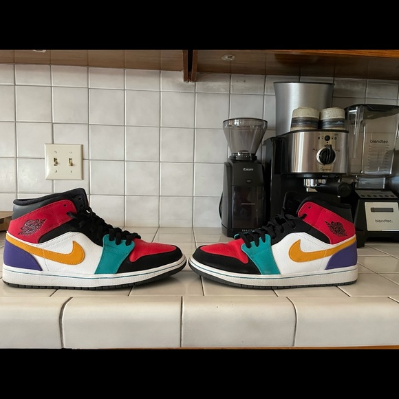 Air Jordan 1’s Multicolor Rare - Picture 5 of 5